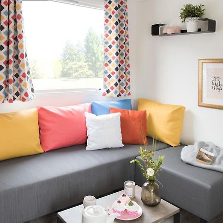 Camping Paris Beau Village Villiers-sur-Orge Bagian luar foto