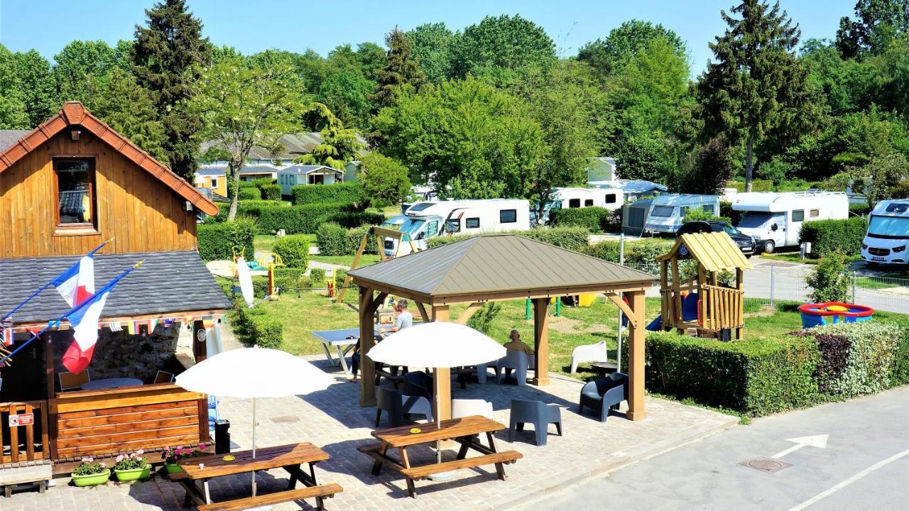 Camping Paris Beau Village Villiers-sur-Orge Bagian luar foto