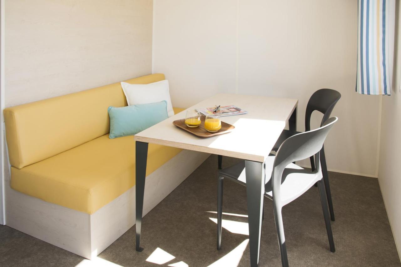 Camping Paris Beau Village Villiers-sur-Orge Bagian luar foto