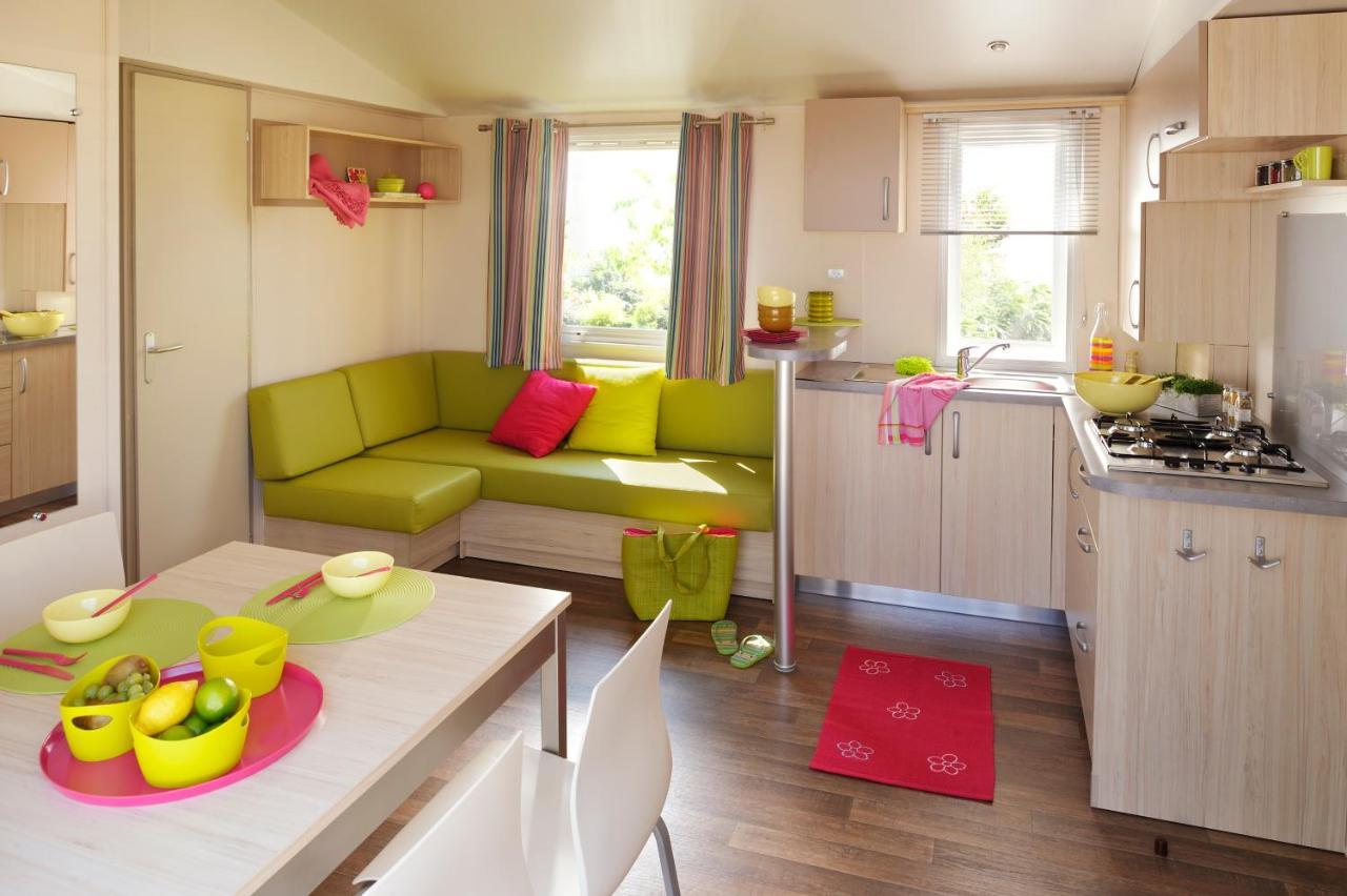 Camping Paris Beau Village Villiers-sur-Orge Bagian luar foto
