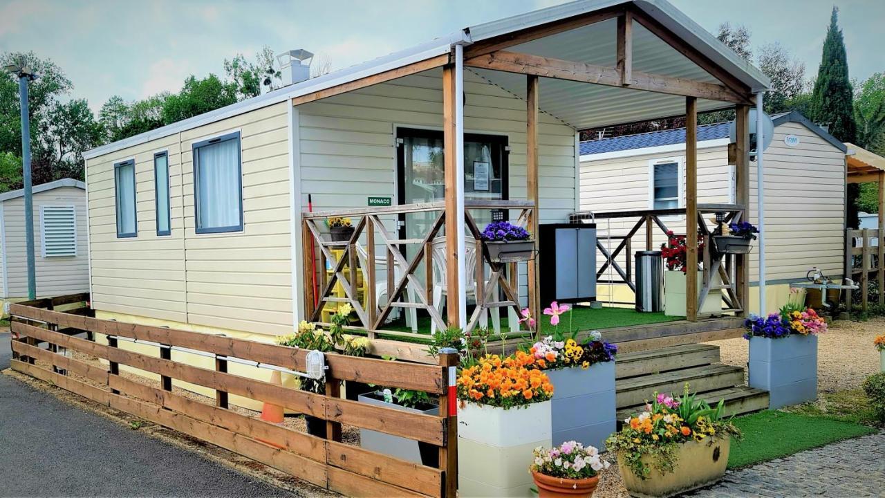 Camping Paris Beau Village Villiers-sur-Orge Bagian luar foto